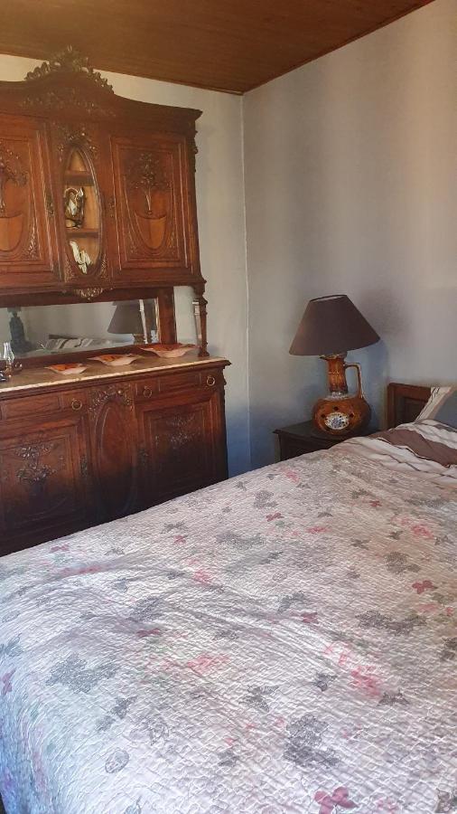 La Peau Bed & Breakfast Mairé-l'Eveseault Екстериор снимка